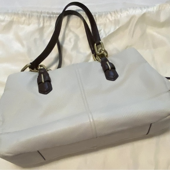 EUC Coach Chelsea Reese Ivory Leather Handbag - Picture 4 of 4